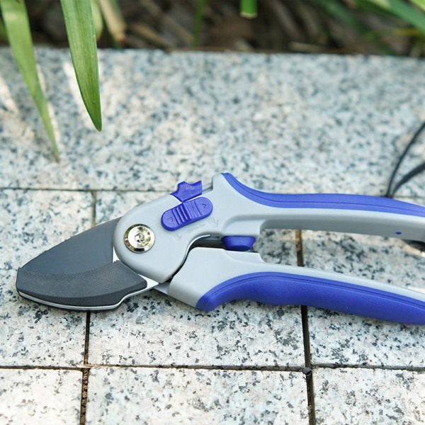 Sharp, Durable, Effort-Saving Gardening Pruning Sh...